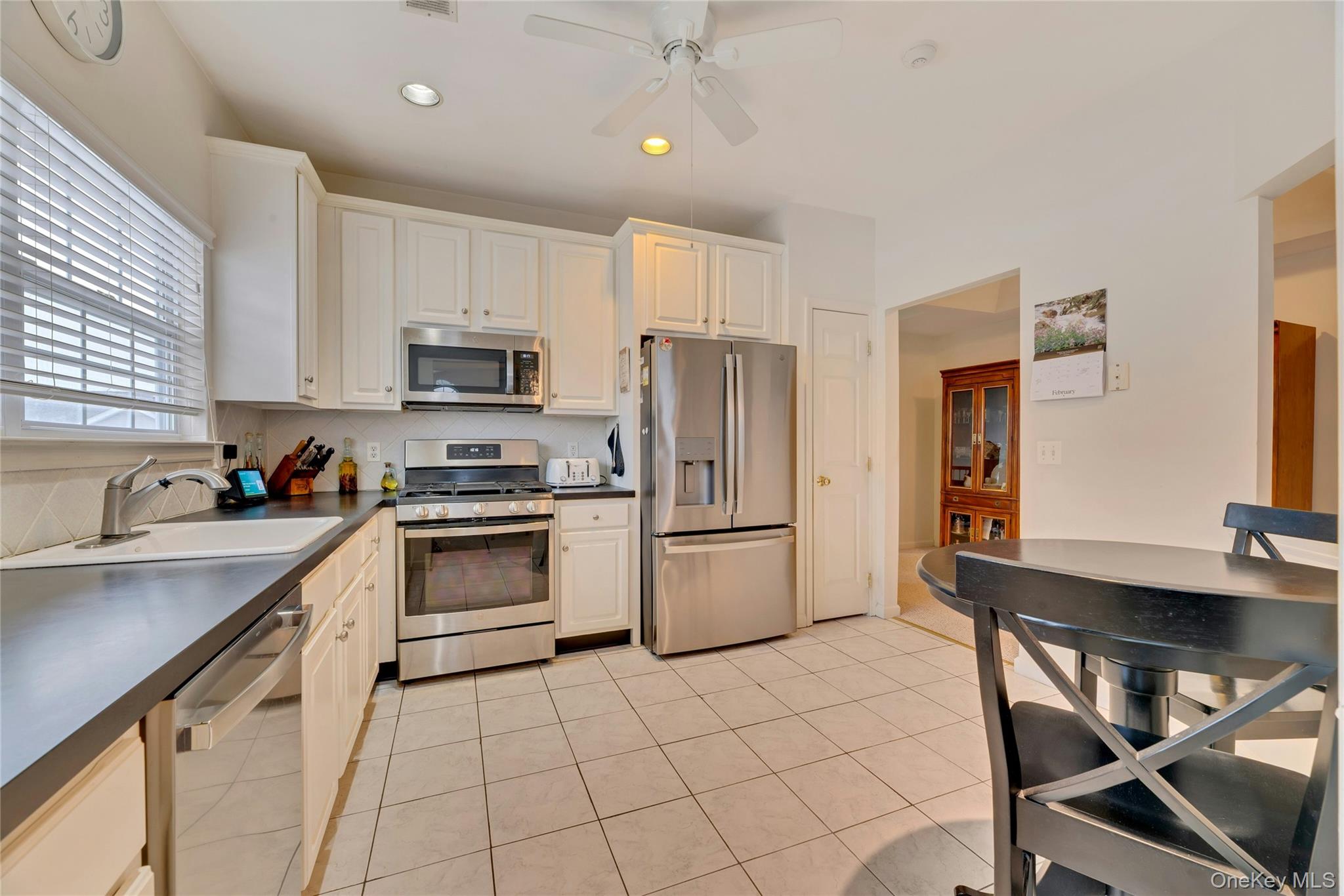 548 Highland Court Property Photo 14