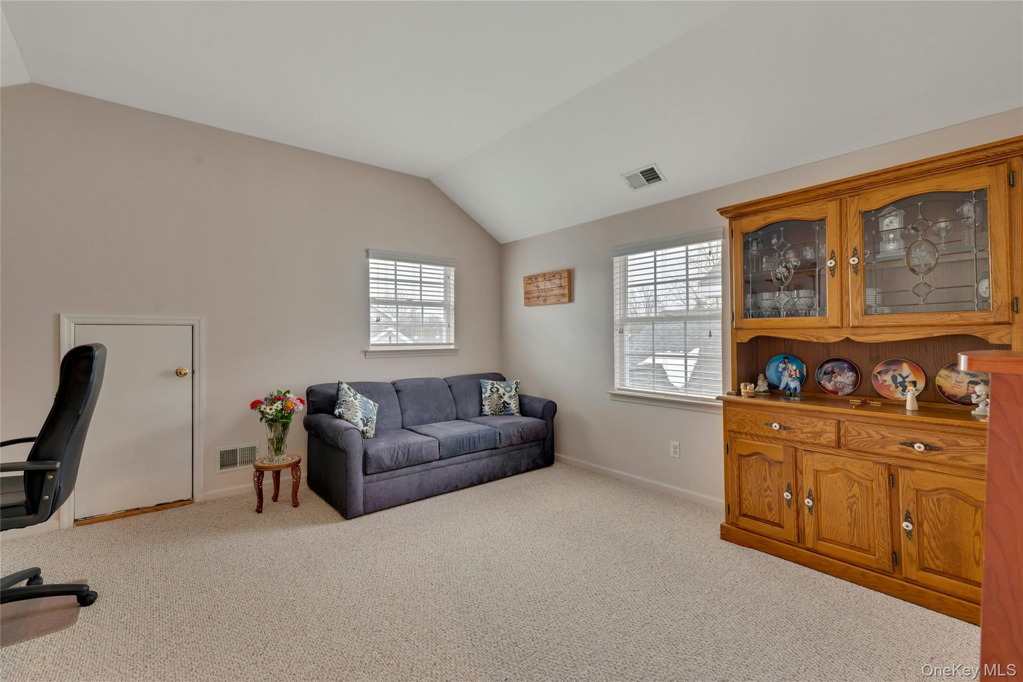 548 Highland Court Property Photo 15