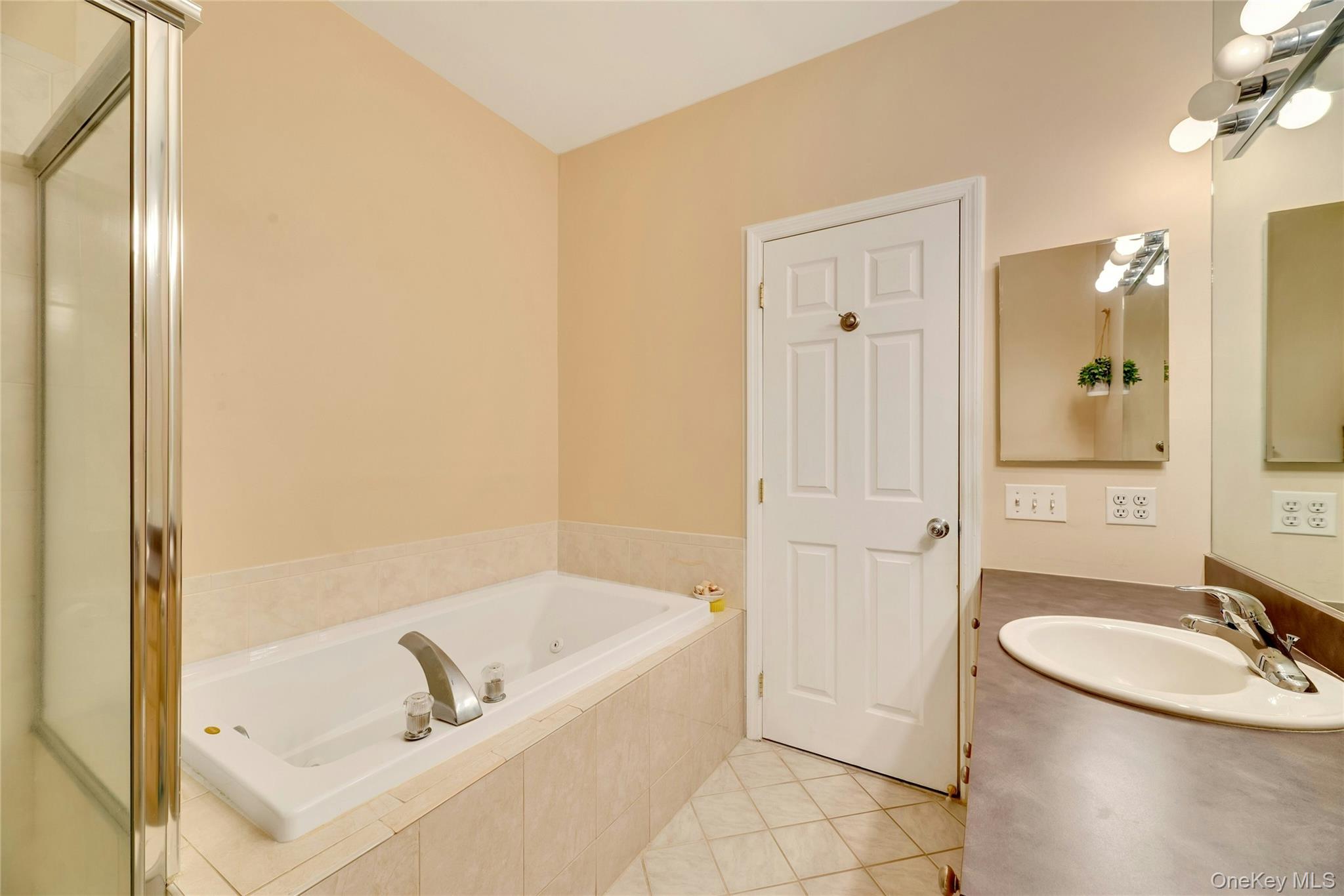 548 Highland Court Property Photo 23