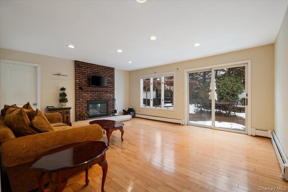 8 Sagamore Way Property Photo 16