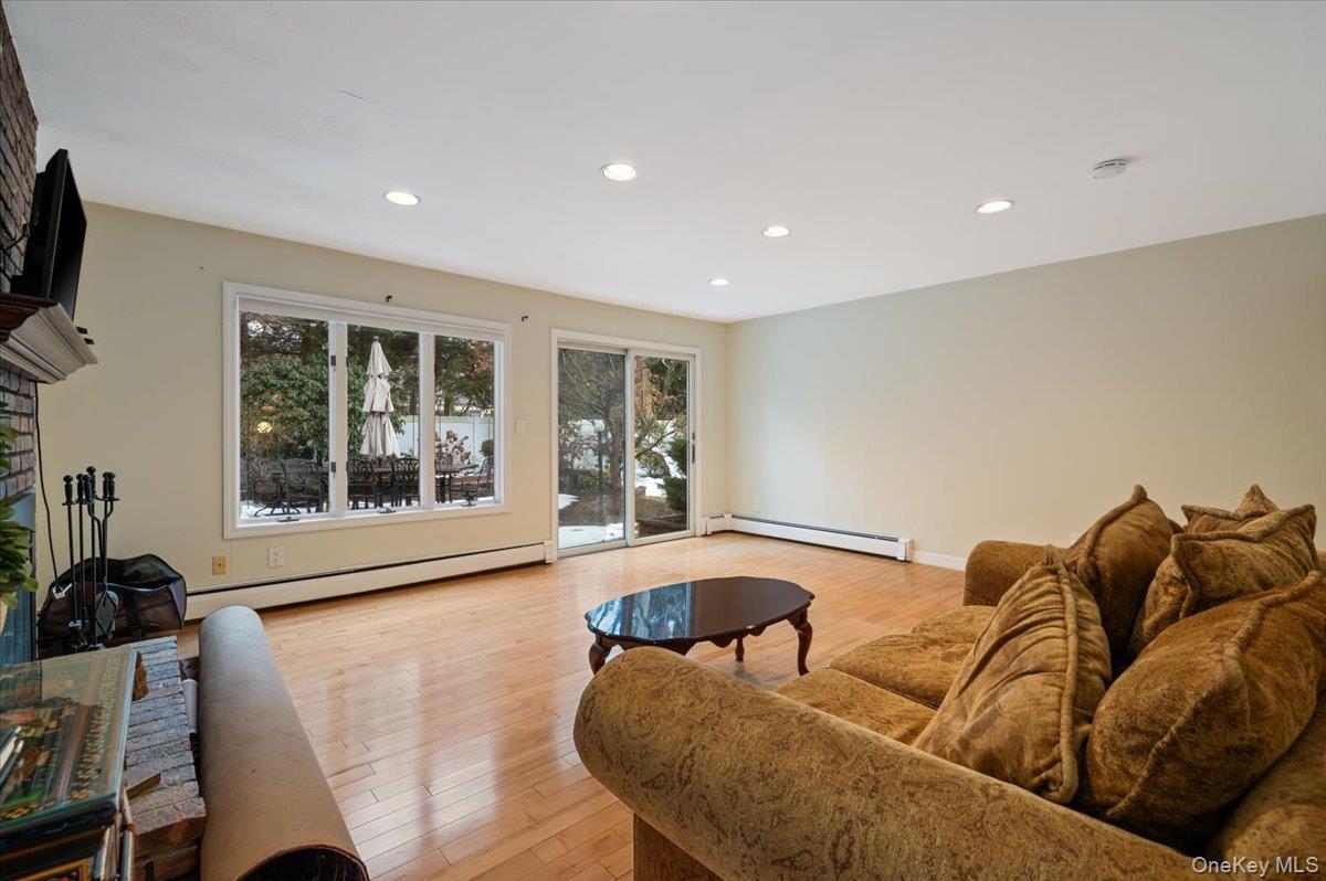 8 Sagamore Way Property Photo 18
