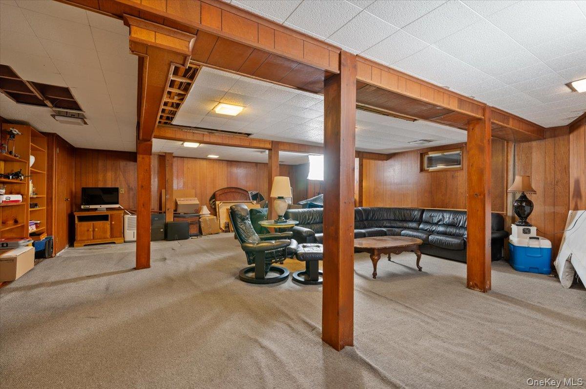 8 Sagamore Way Property Photo 33