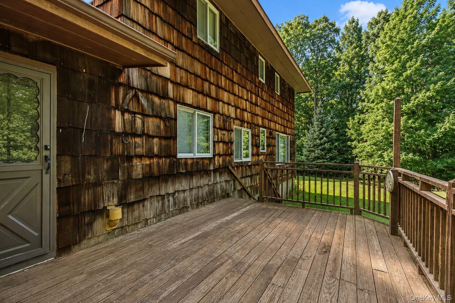 137 Lookout Pass Property Photo 38