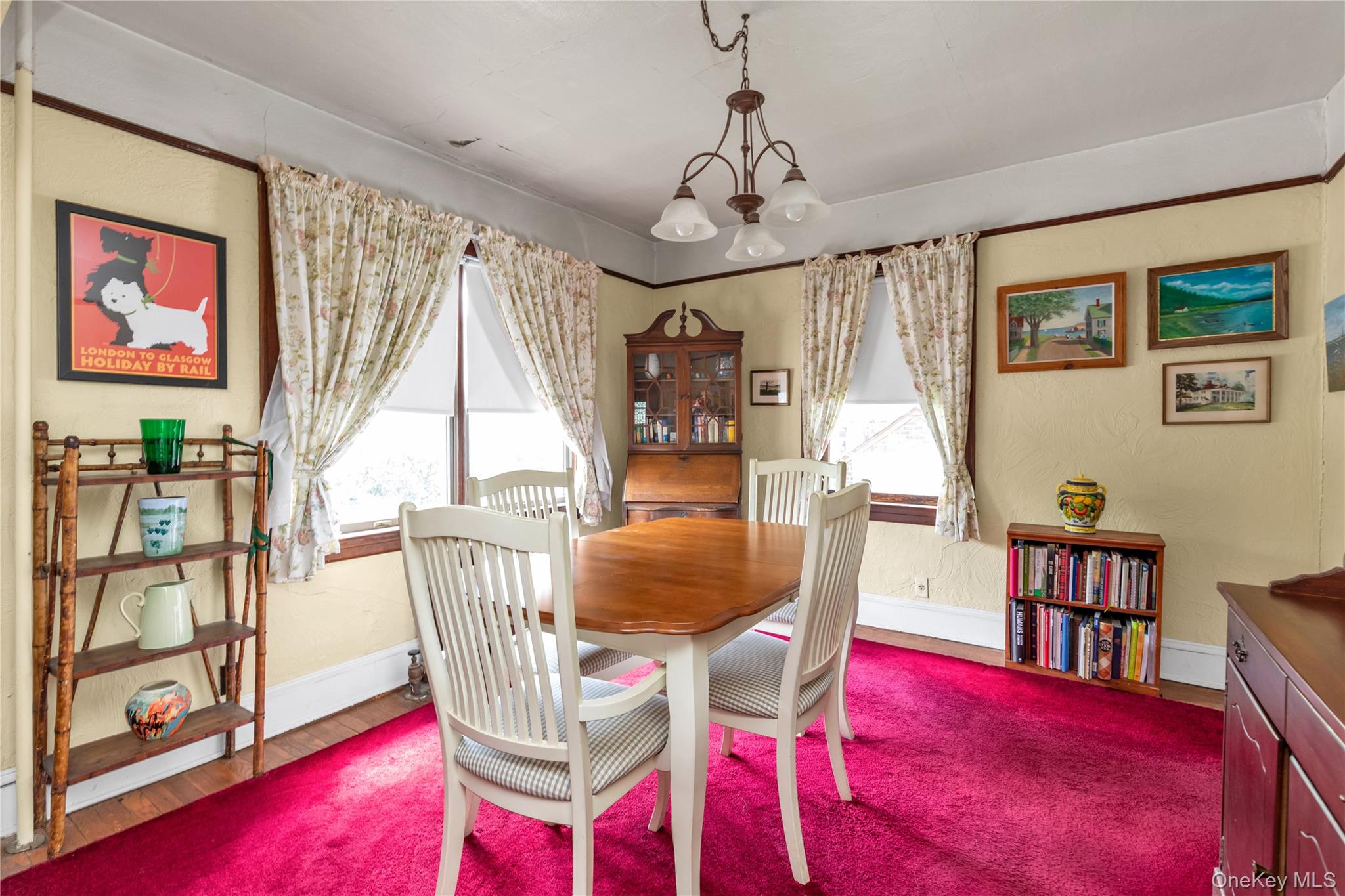 70 Lyon Place Property Photo 6