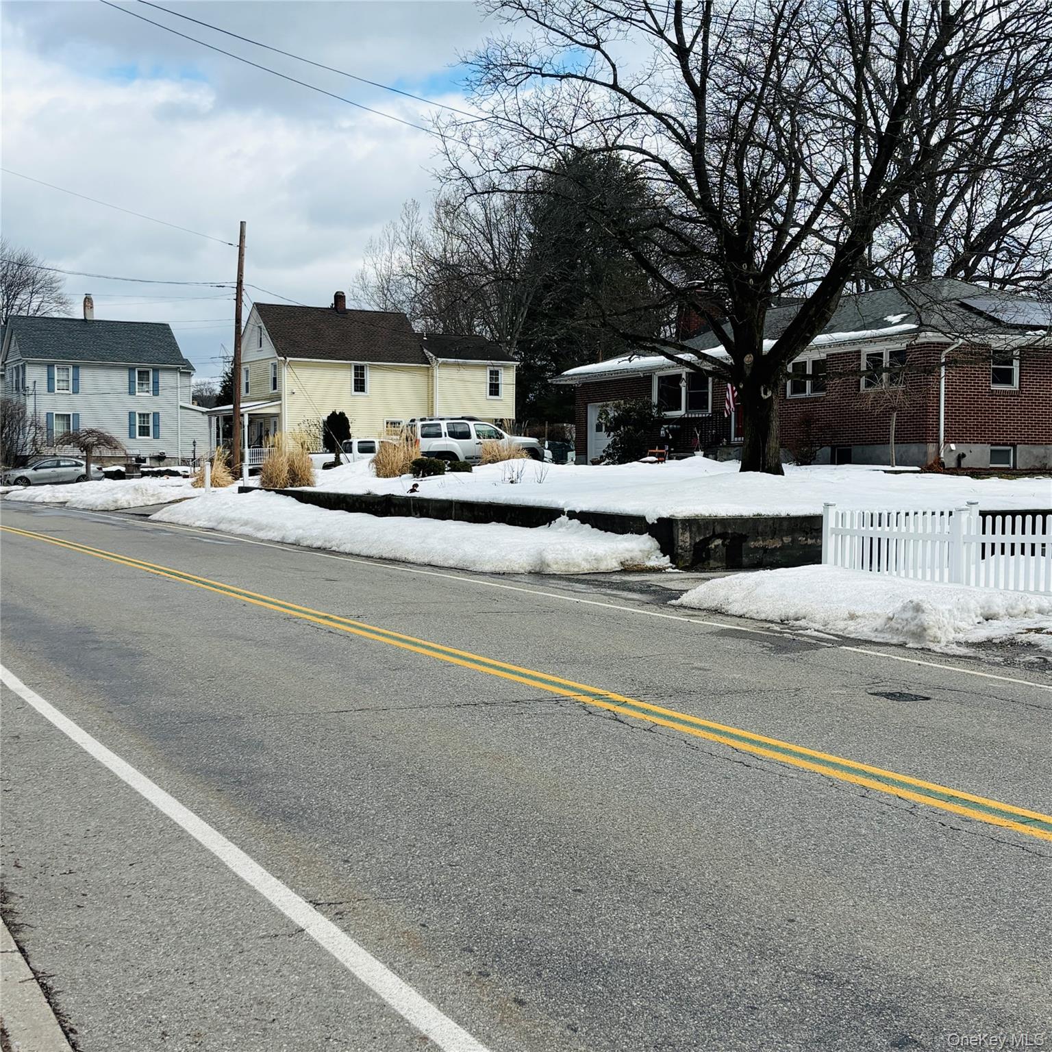 Between 229 And 231 Westchester Avenue Property Photo 7