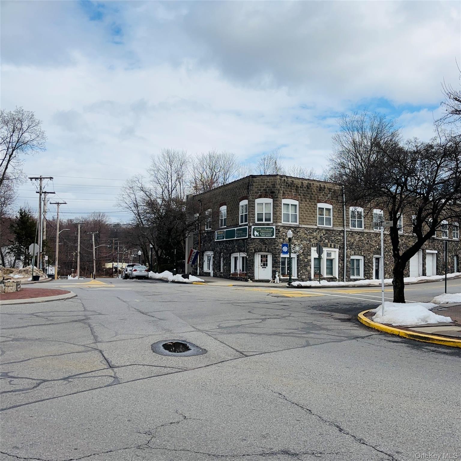 Between 229 And 231 Westchester Avenue Property Photo 16