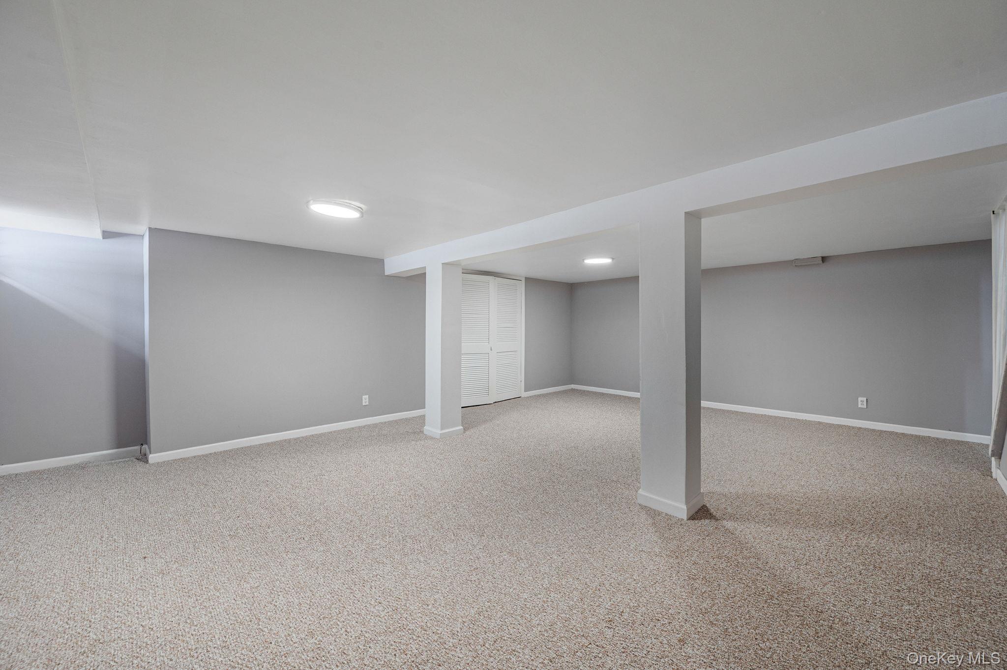 340 Westchester Avenue Property Photo 34