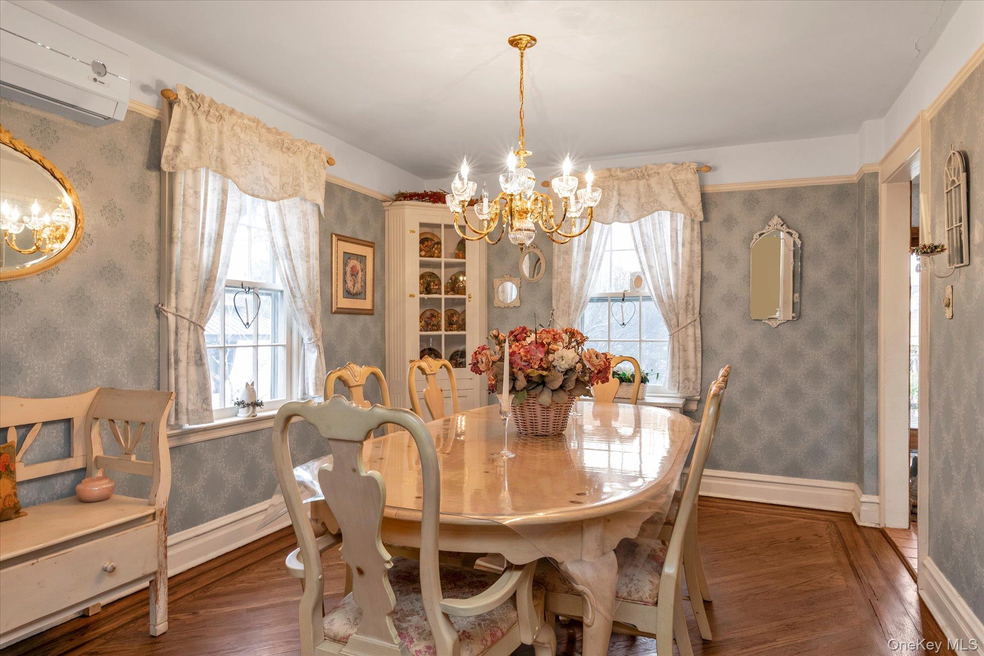 13 Everett Street Property Photo 6