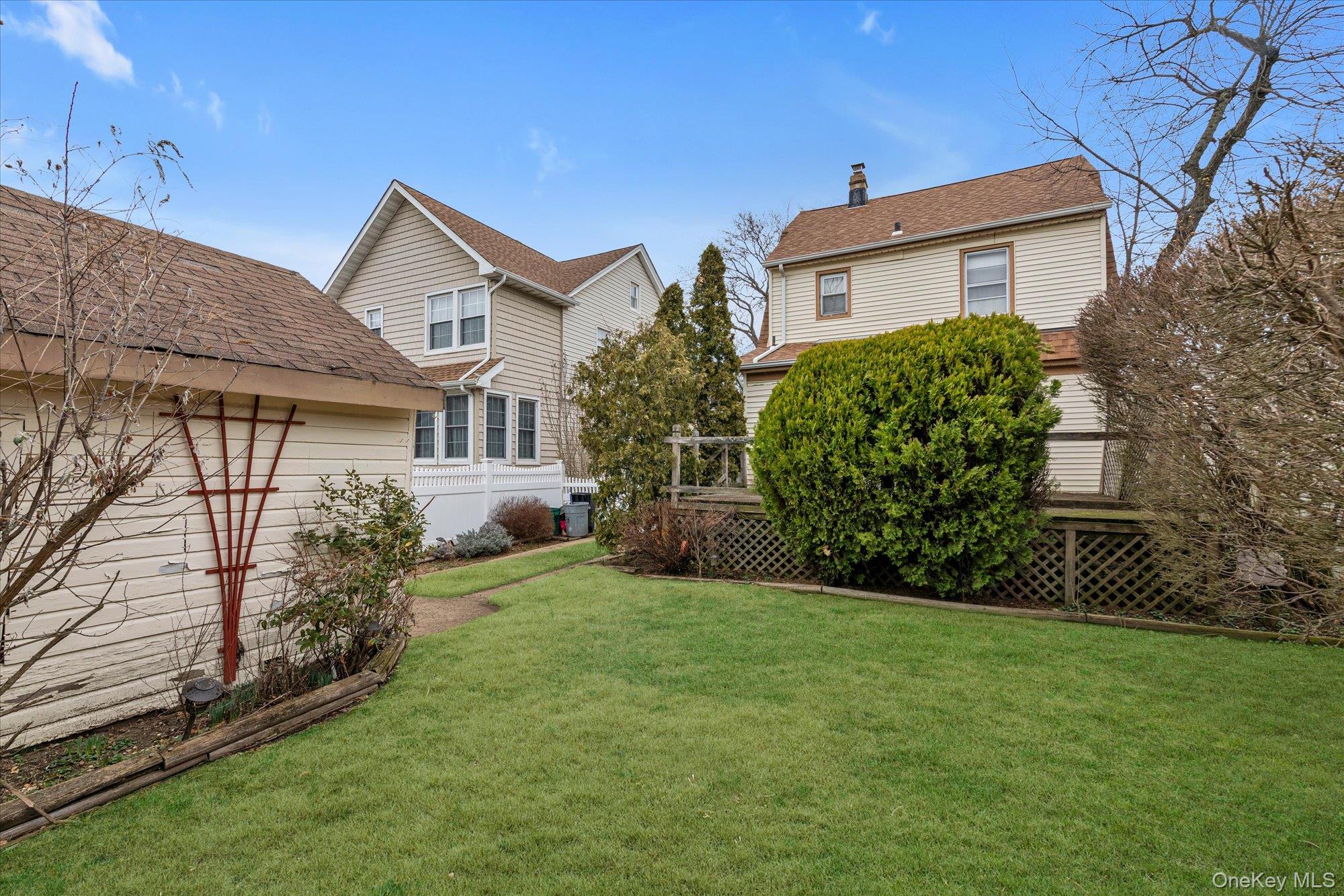 13 Everett Street Property Photo 17