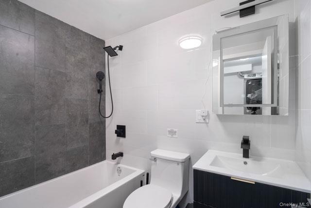 155 Clifton Place Property Photo 16