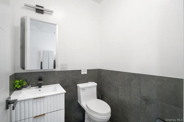 155 Clifton Place Property Photo 18