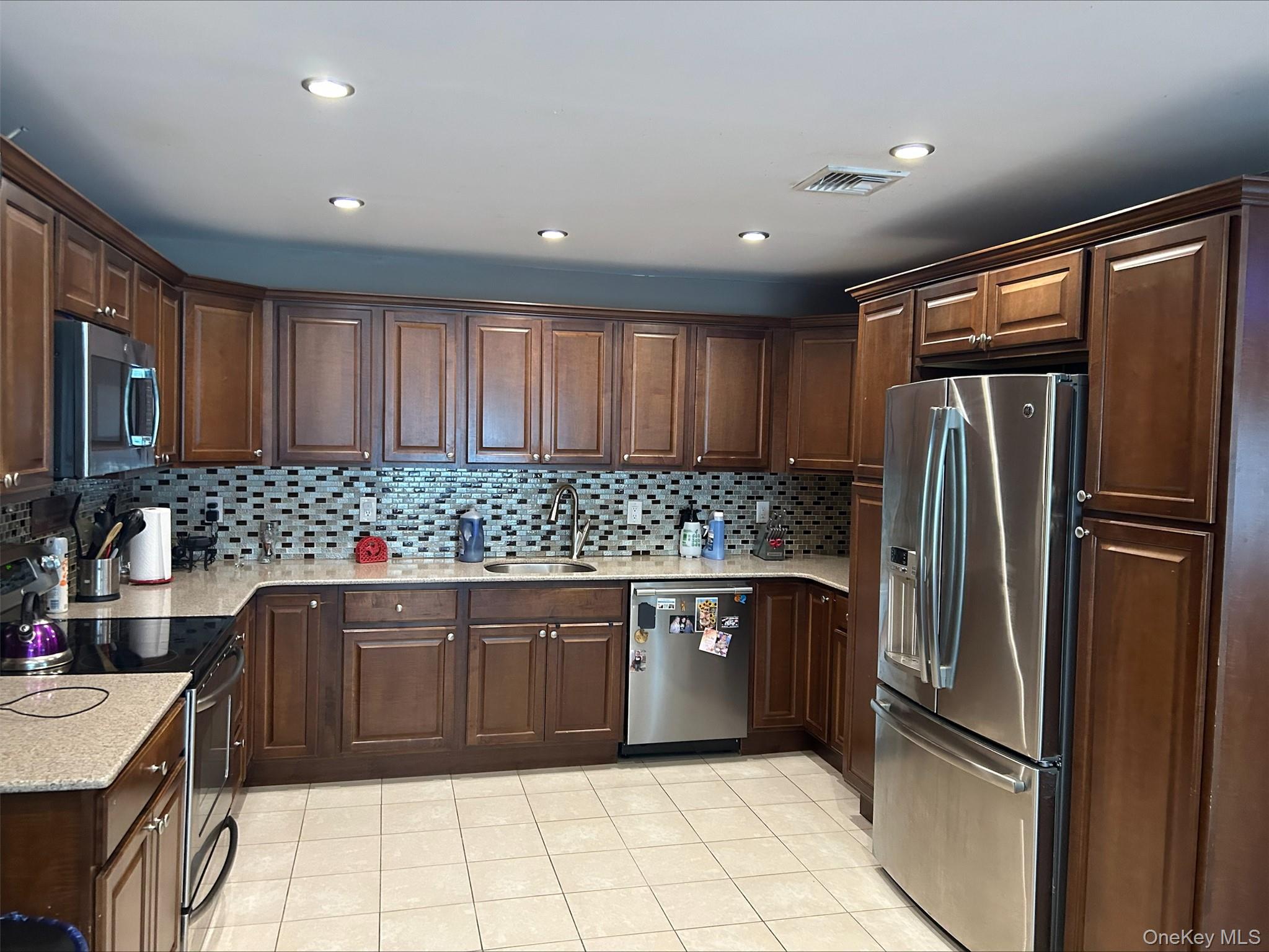 1458 Hummel Avenue Property Photo 2