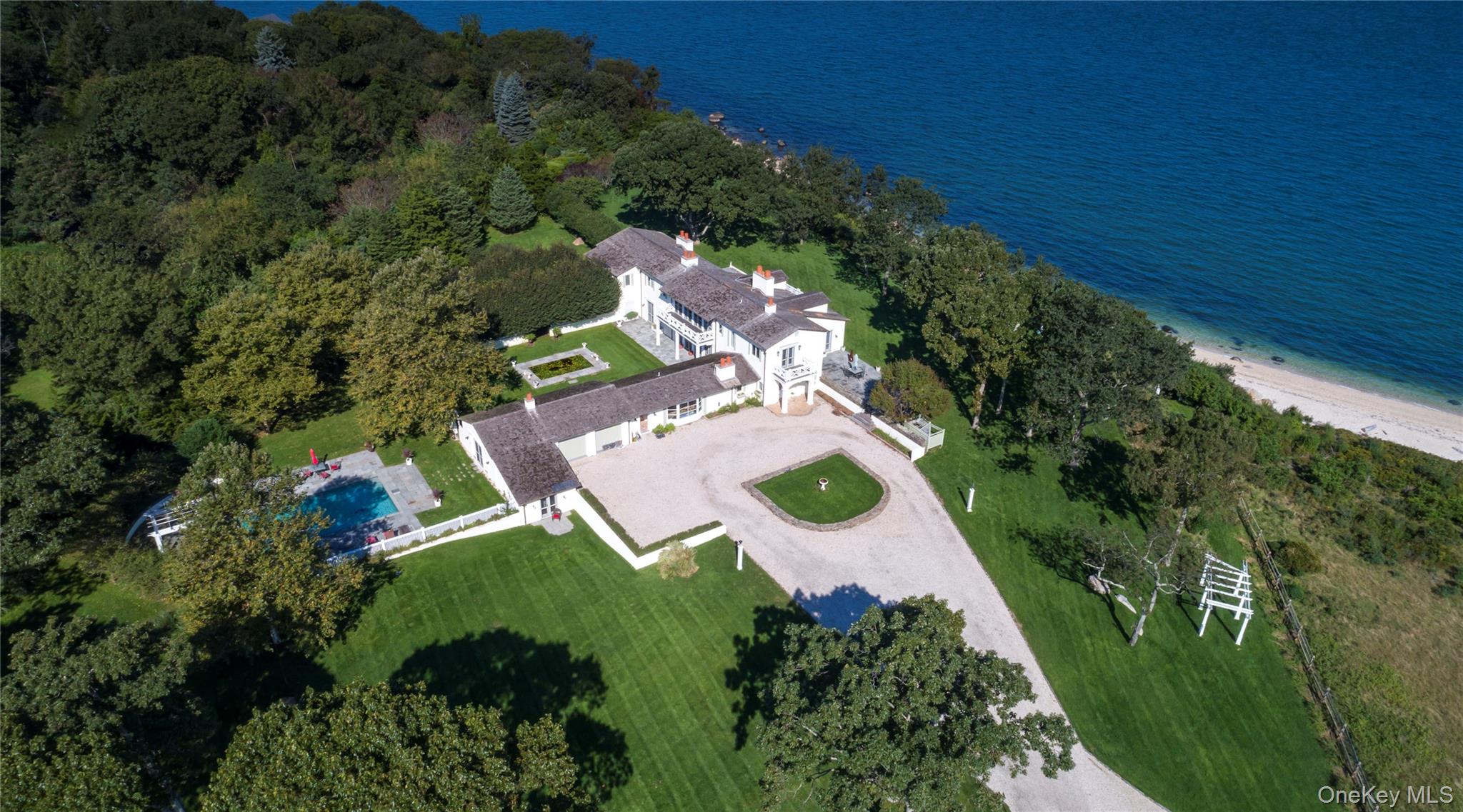 2840 Stars Road Property Photo 3