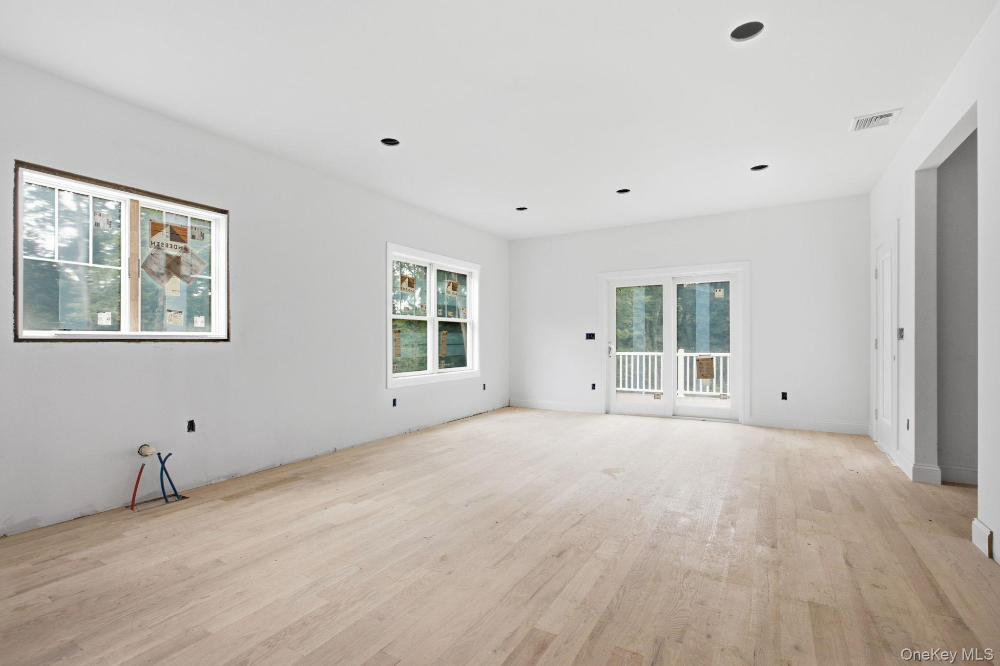 194 South Road Property Photo 8