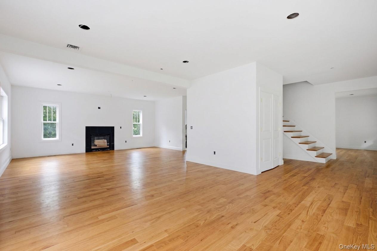 194 South Road Property Photo 18