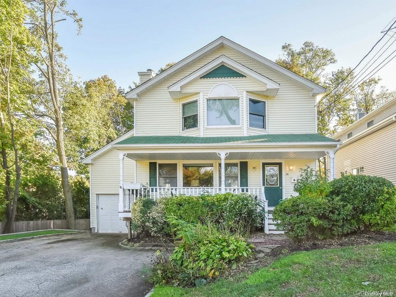 14 Hillcrest Street Property Photo 1