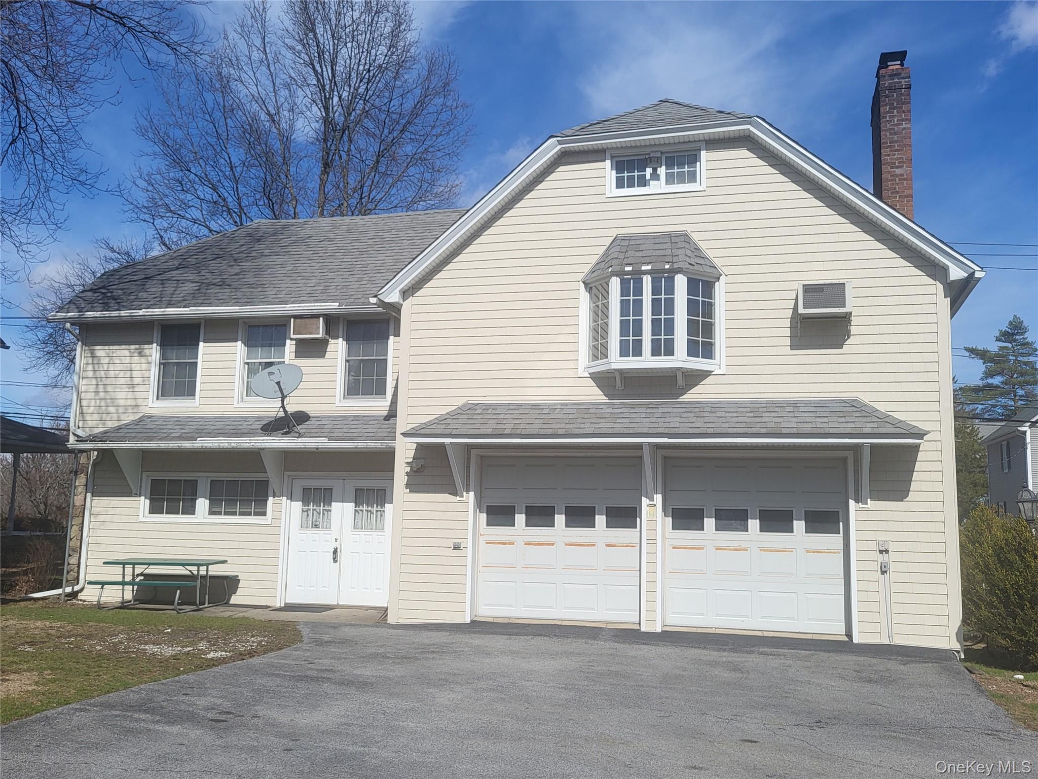 7 Hambletonian Avenue Property Photo 6