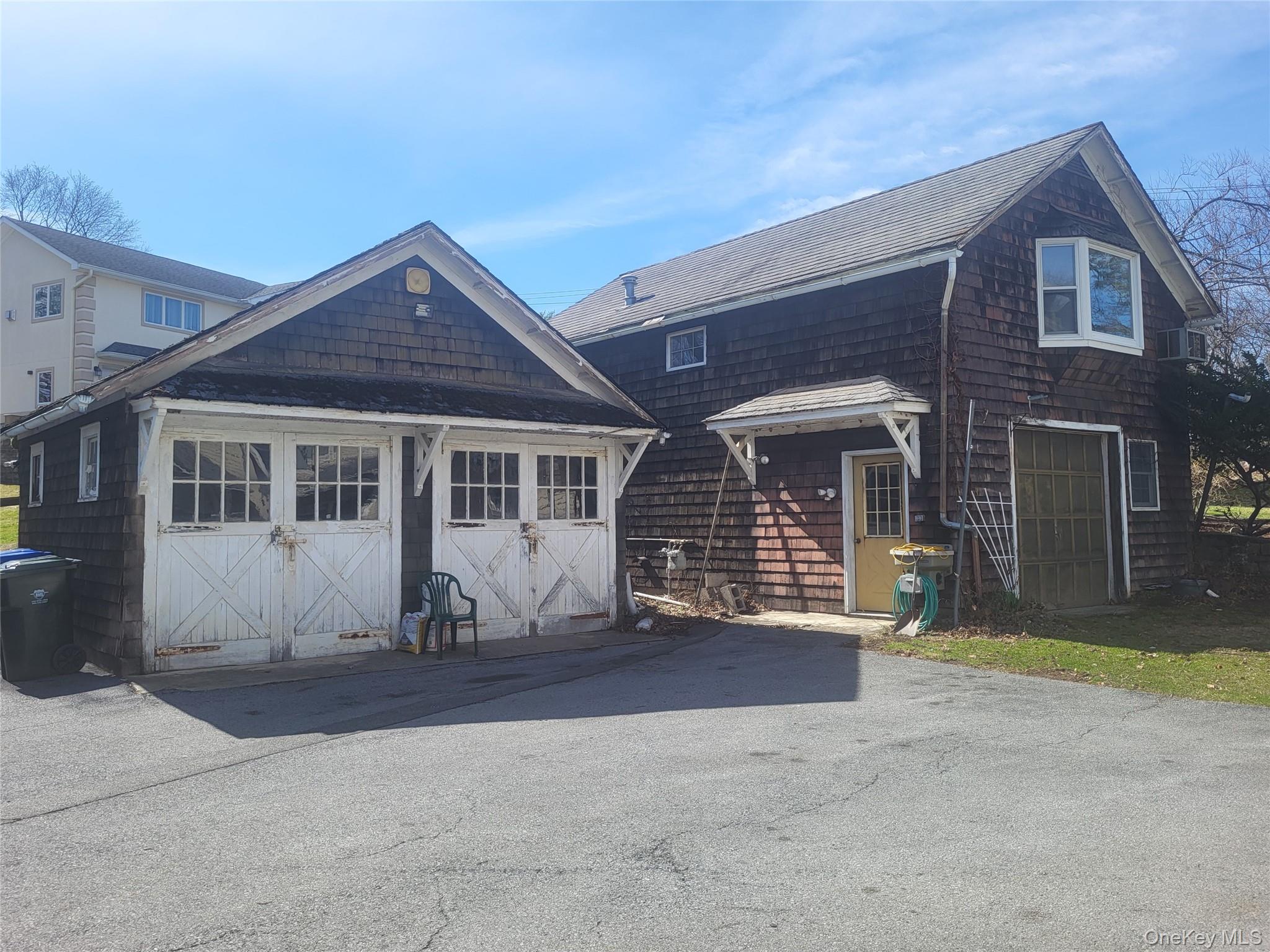7 Hambletonian Avenue Property Photo 7