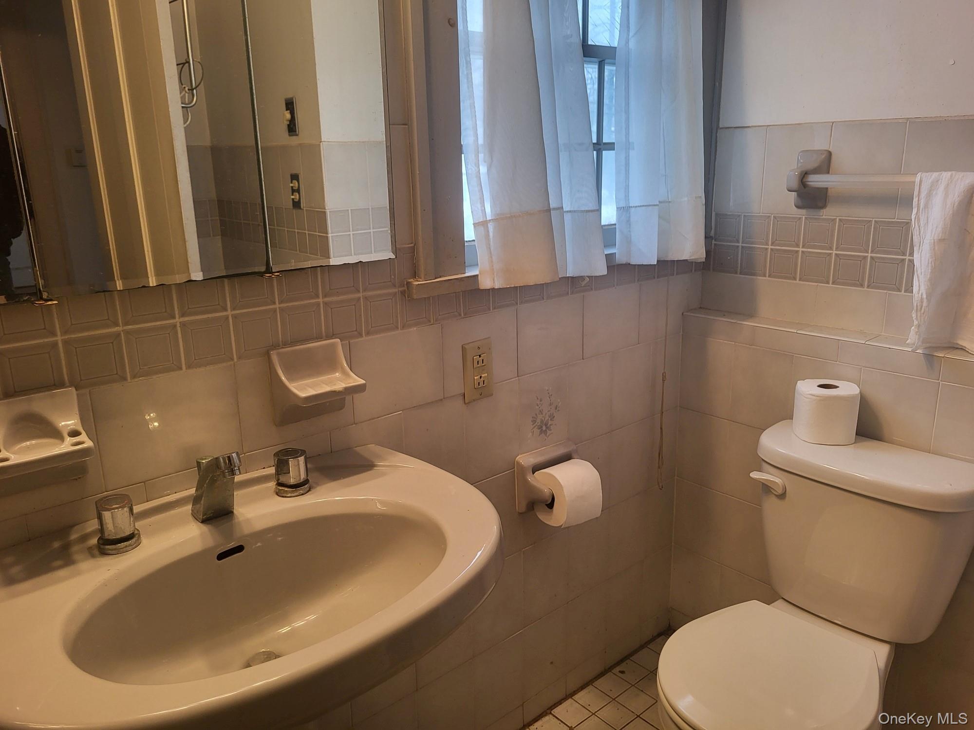 7 Hambletonian Avenue Property Photo 21