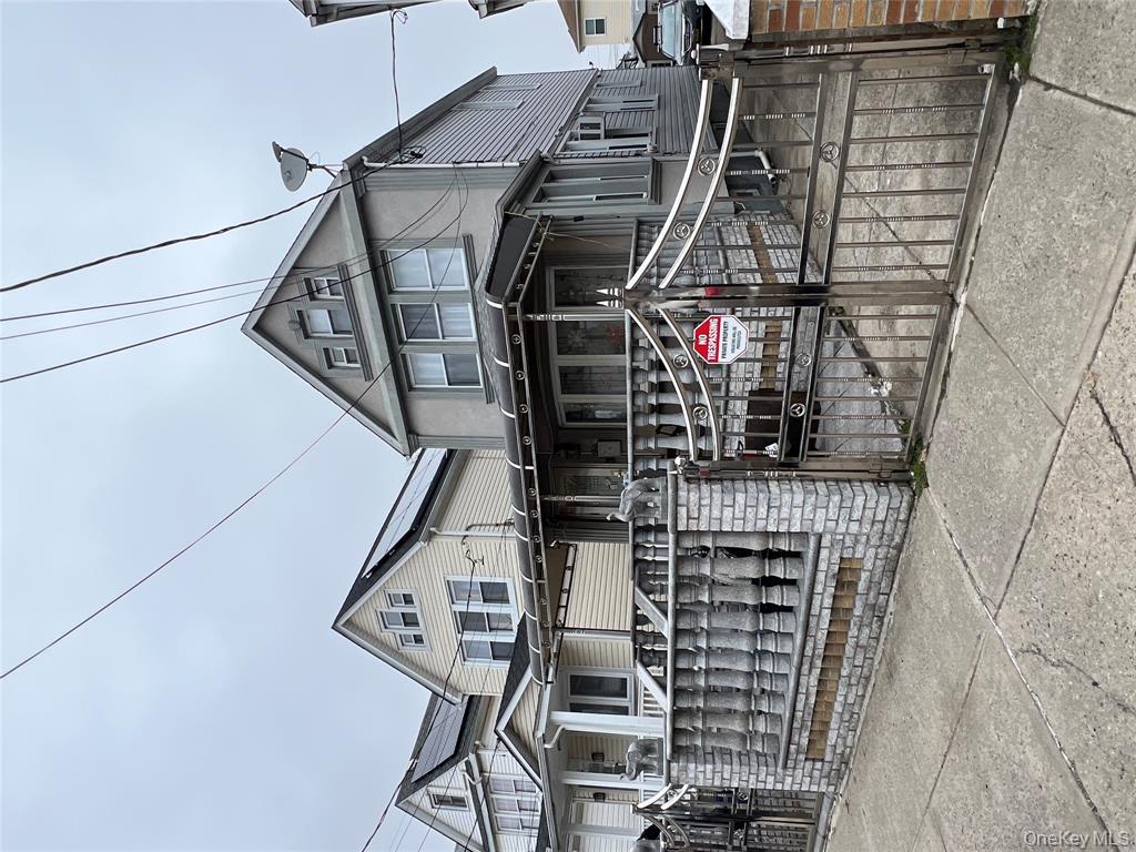 10949 132nd Street Property Photo 1