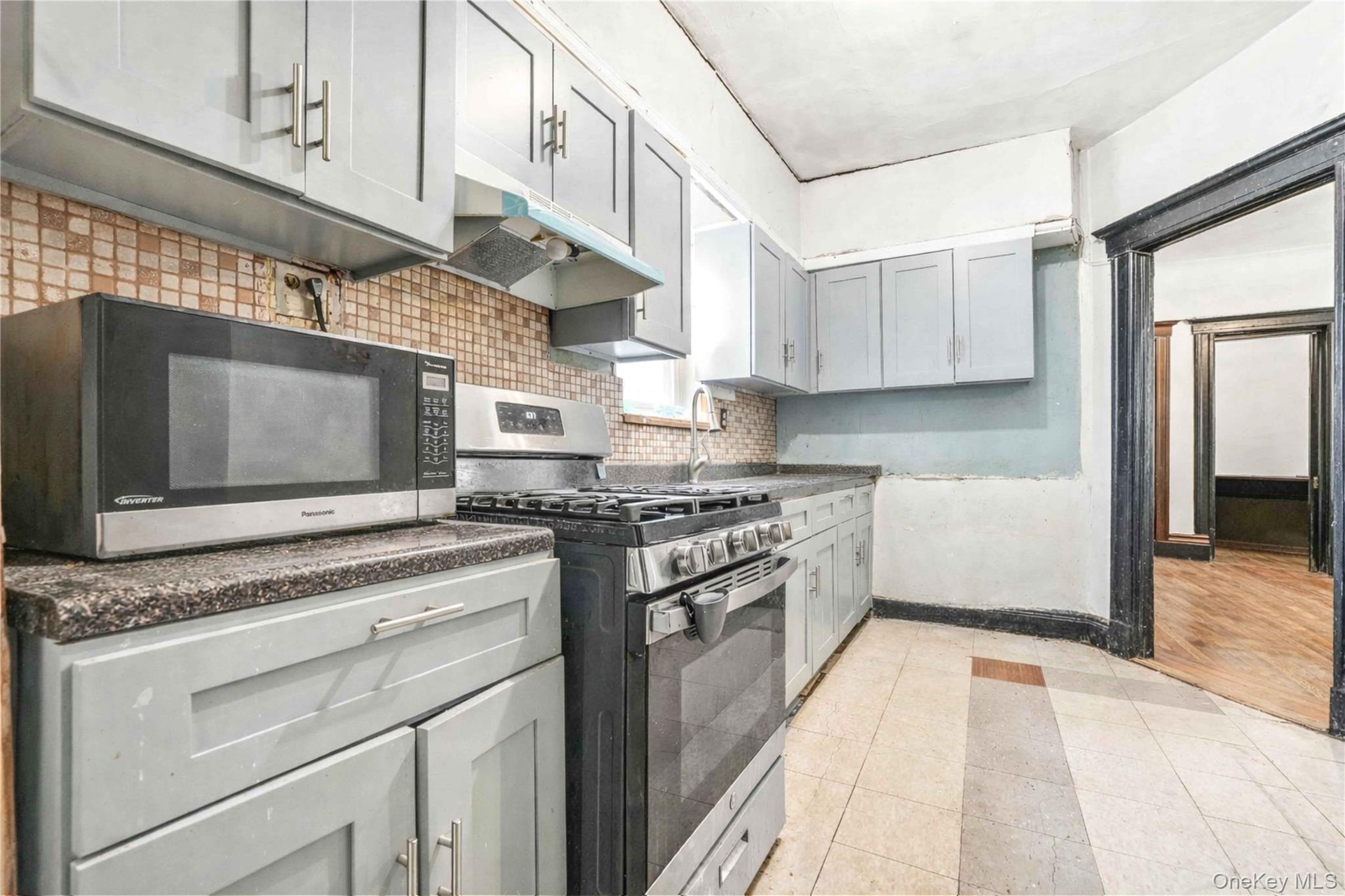 9612 34th Avenue Property Photo 7