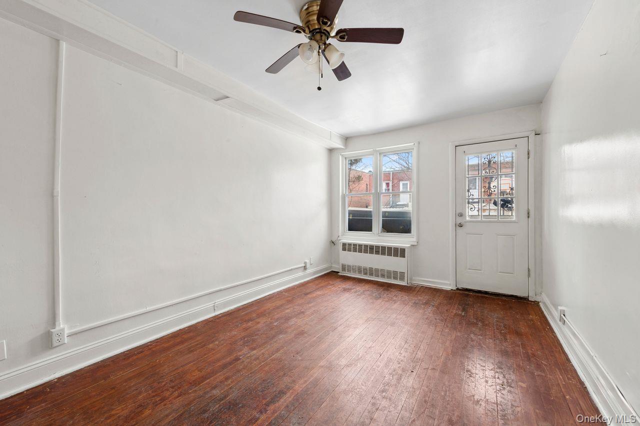 1336 E 99 Street Property Photo 6