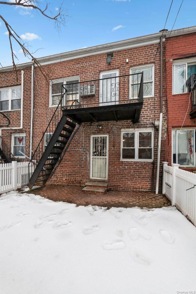 1336 E 99 Street Property Photo 9