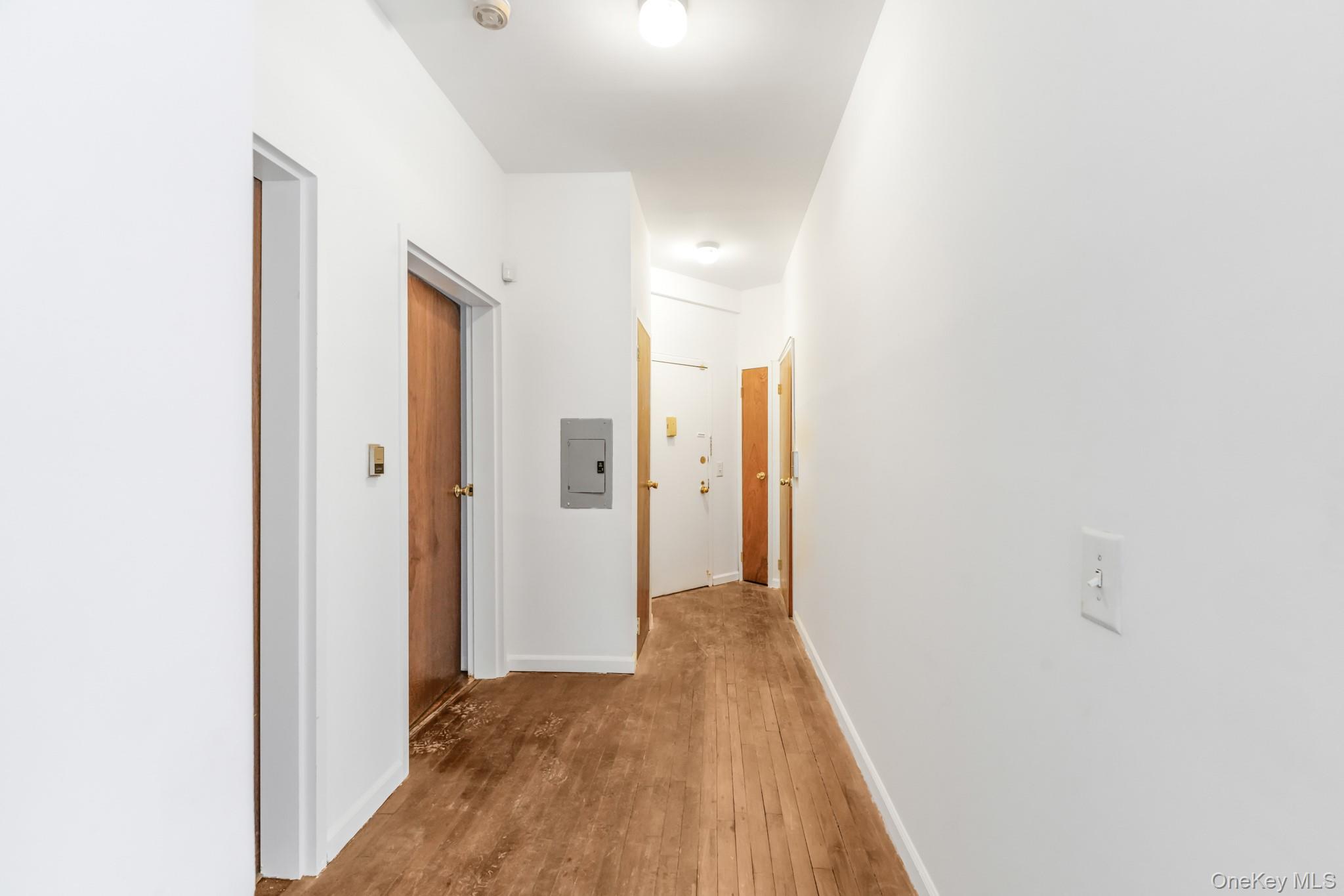 472 Bainbridge Street 1b Property Photo 18