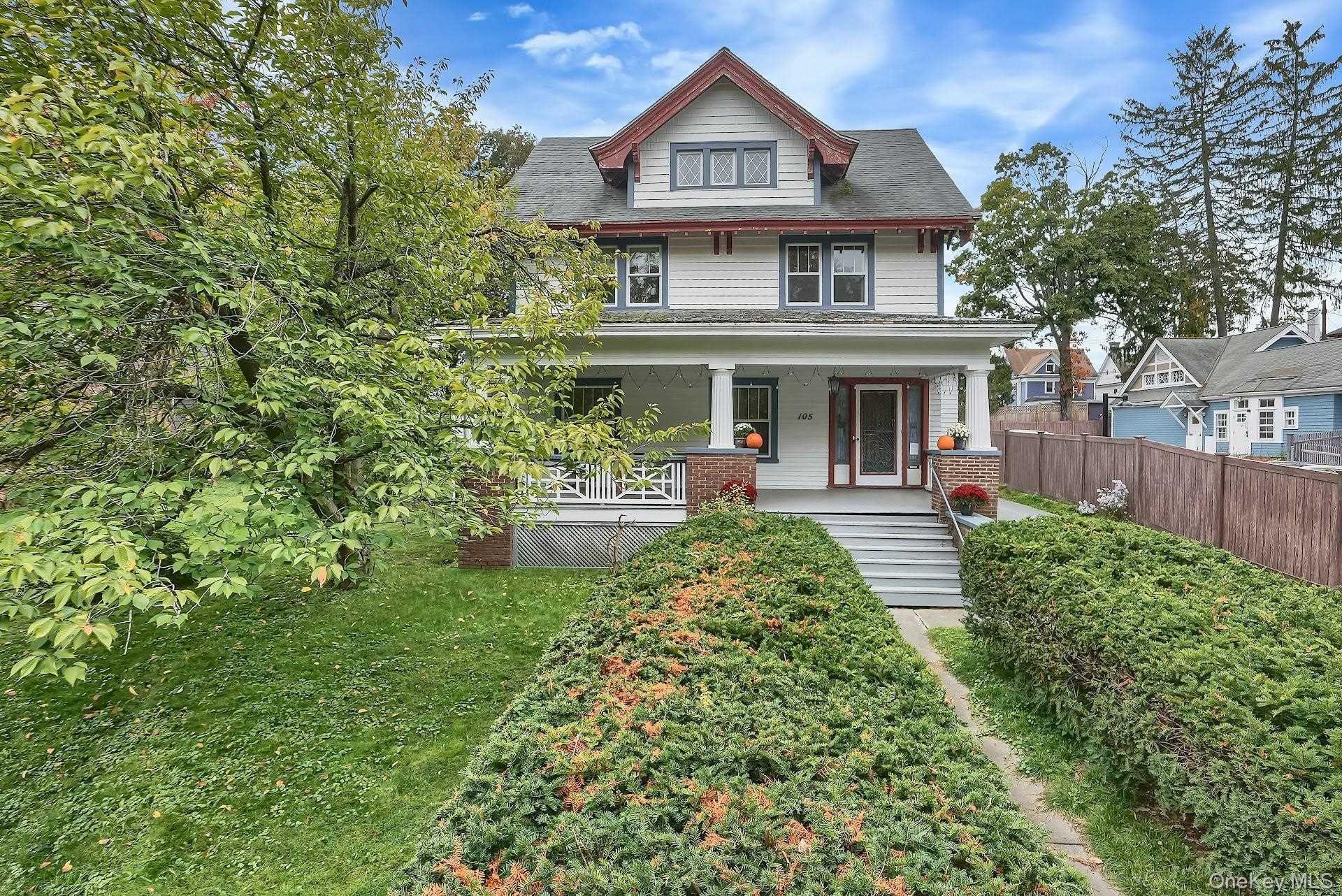 105 Hooker Avenue Property Photo 1