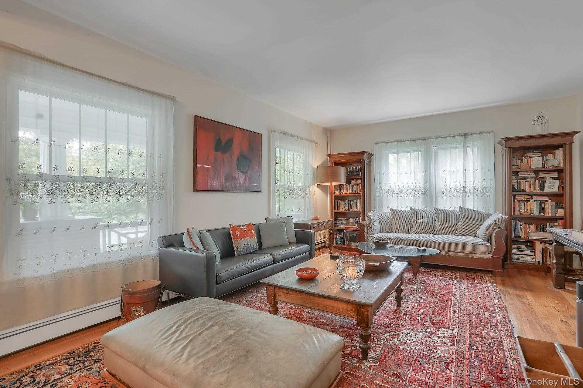 105 Hooker Avenue Property Photo 8