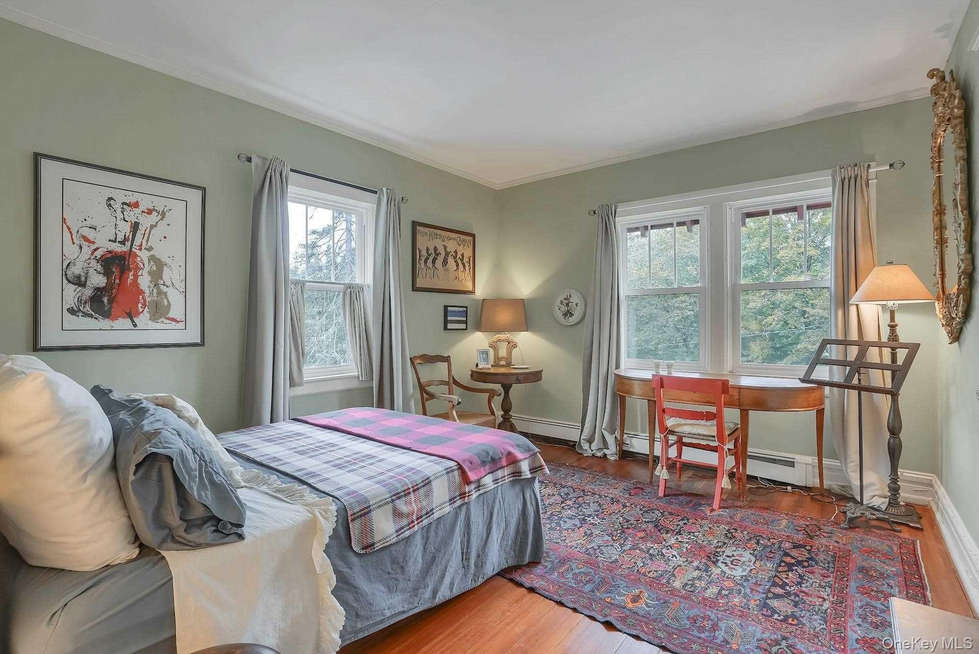 105 Hooker Avenue Property Photo 20