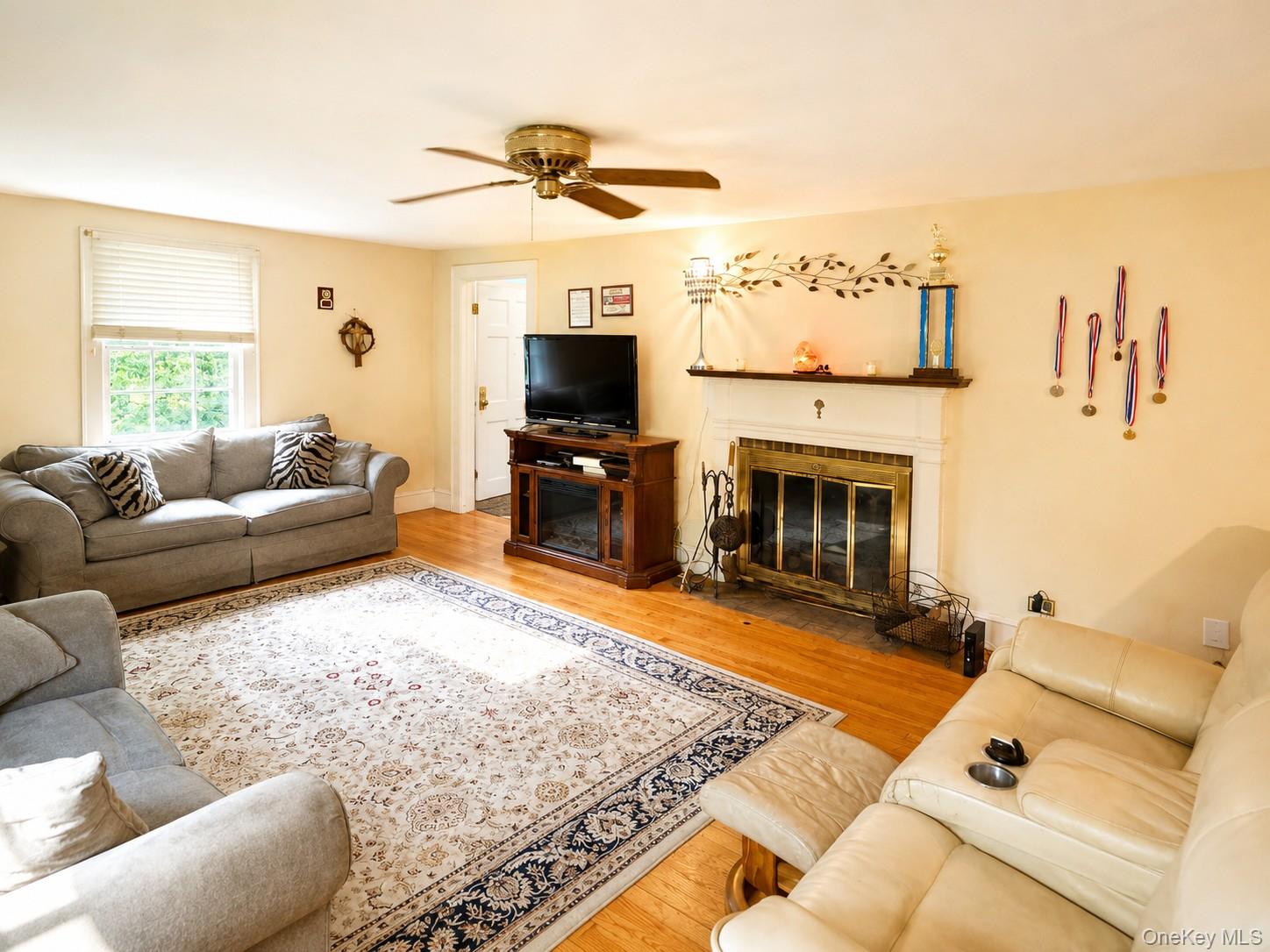 6 Waldron Terrace Property Photo 2