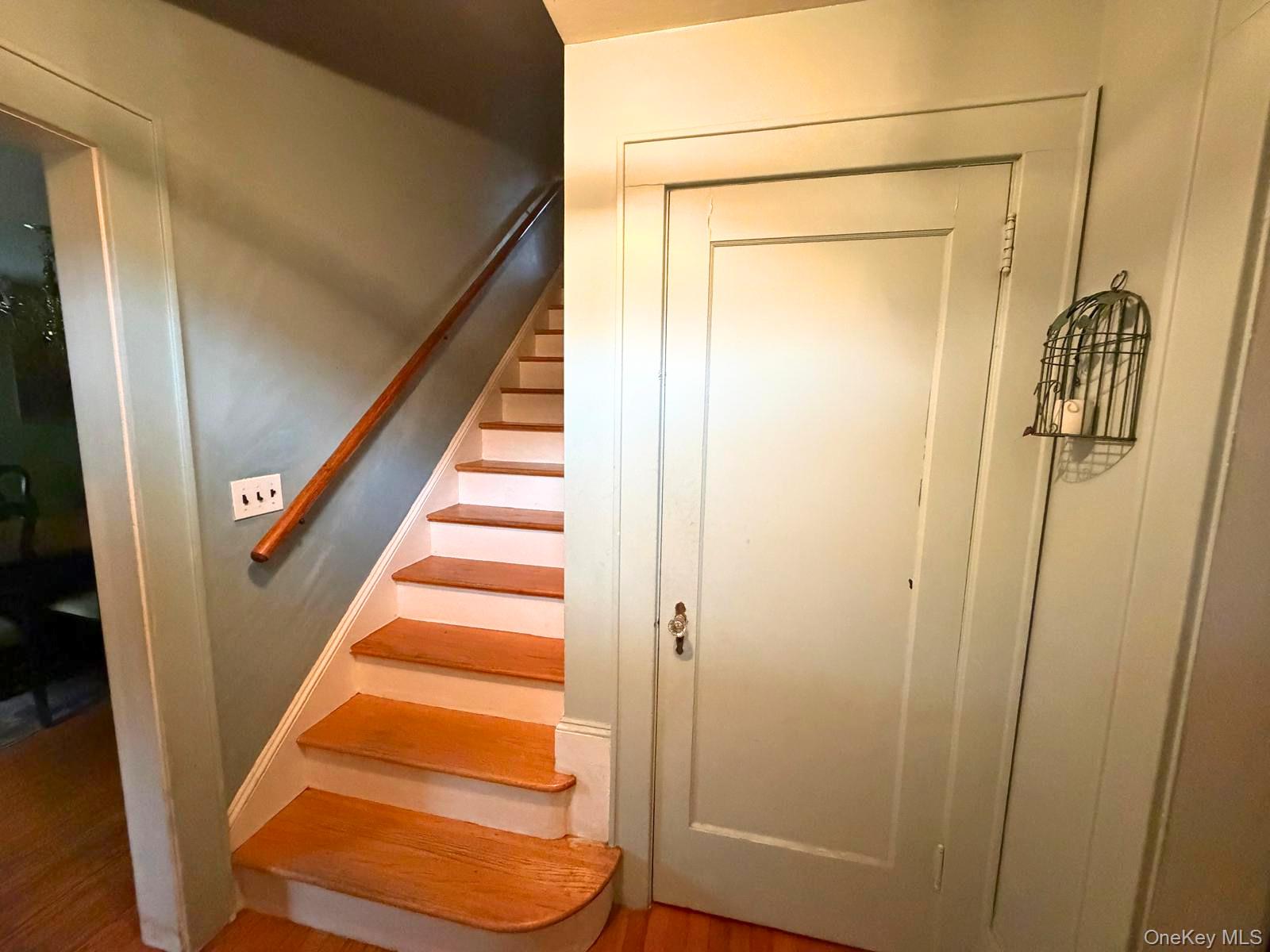 6 Waldron Terrace Property Photo 9