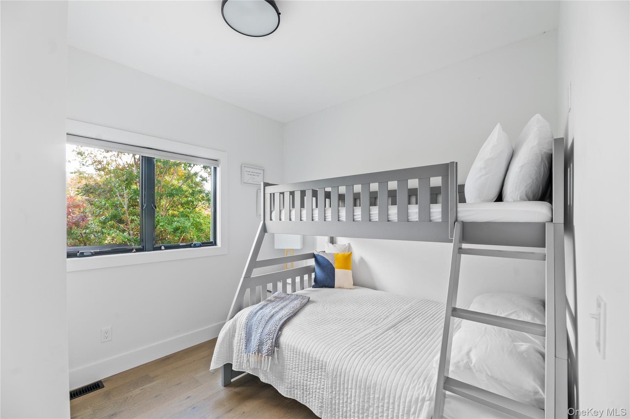 31 Atlantic Avenue Property Photo 9