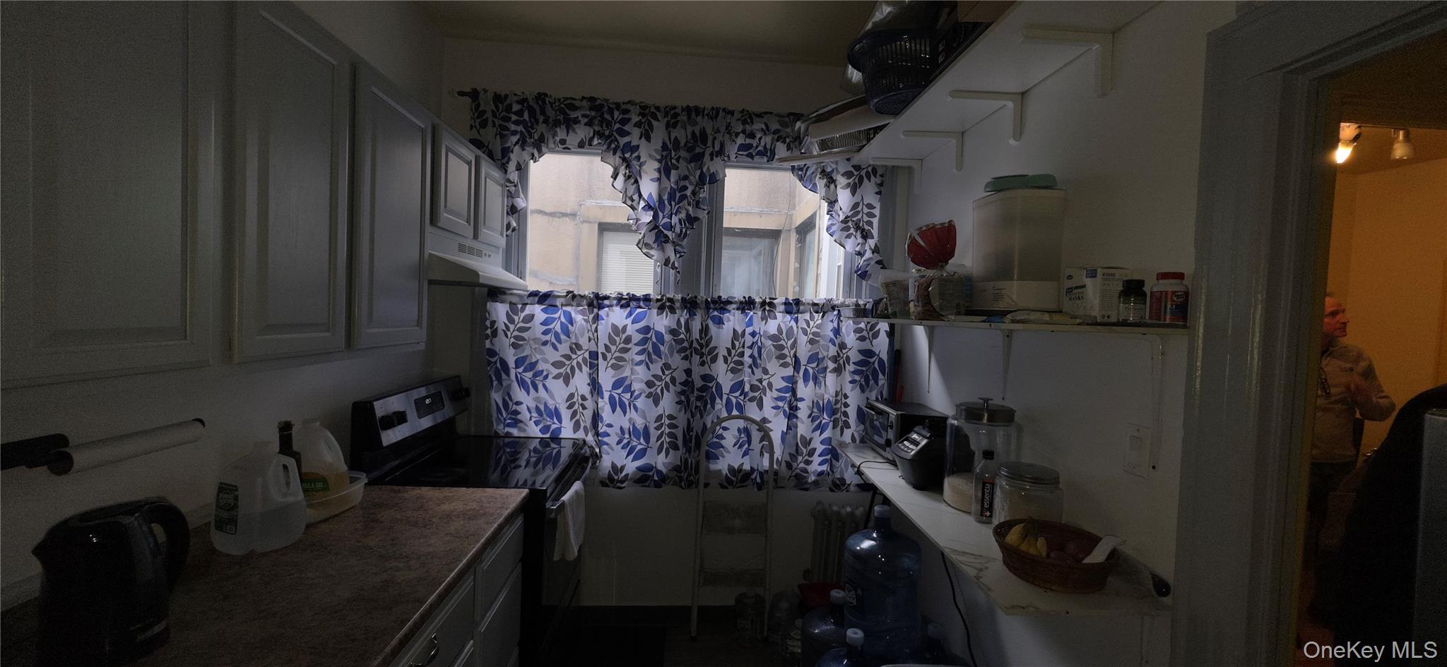 65-12 Myrtle Avenue Property Photo 20