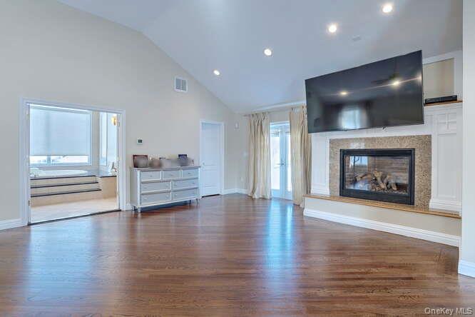 89 Spook Rock Road Property Photo 16