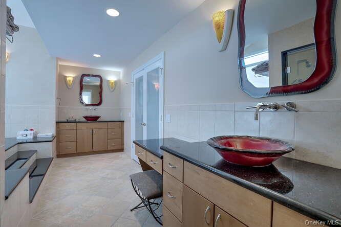 89 Spook Rock Road Property Photo 20