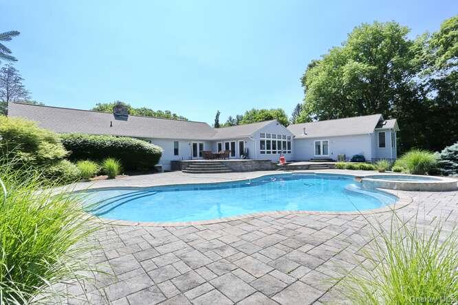 89 Spook Rock Road Property Photo 39