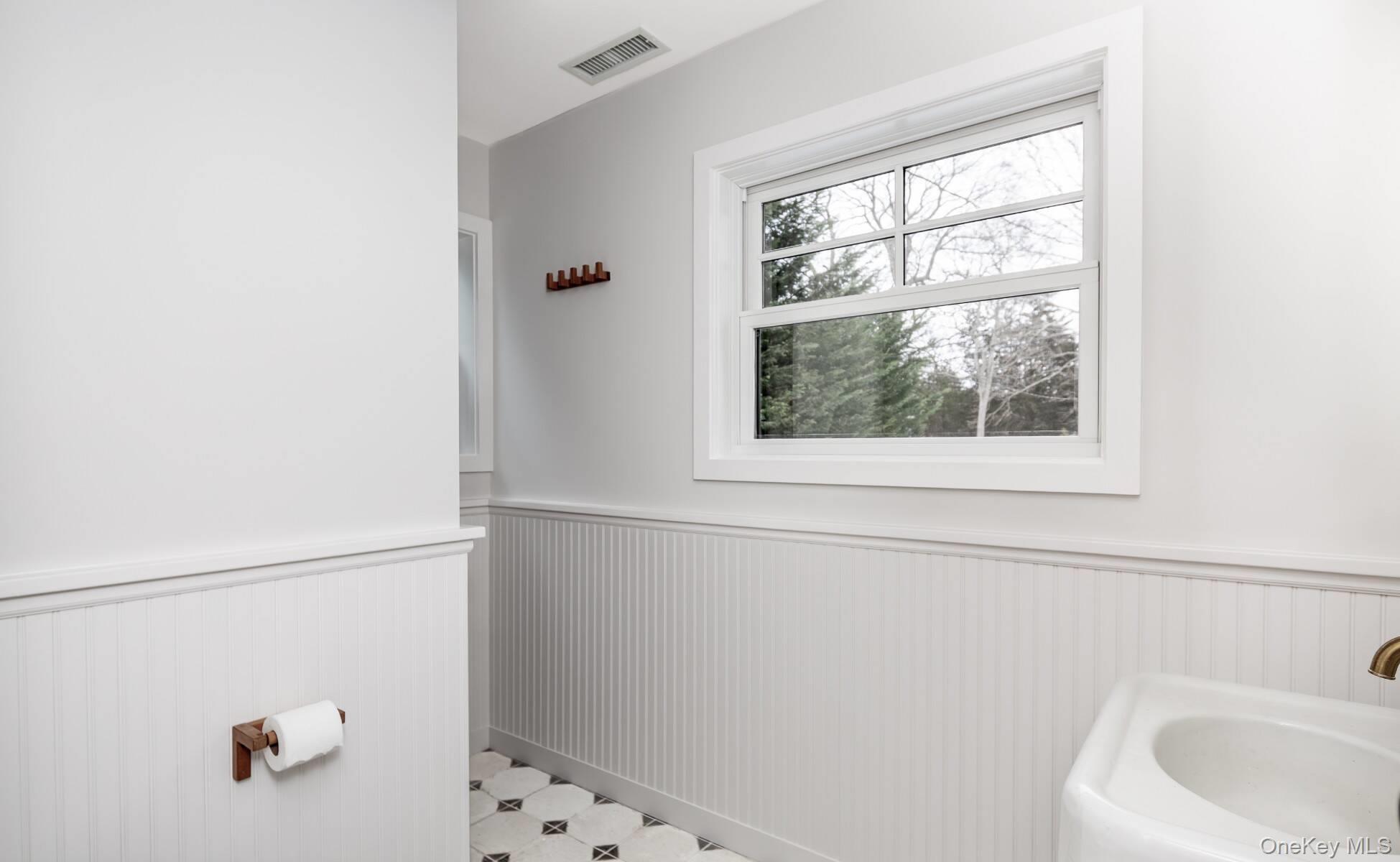 9 Helens Lane Property Photo 23