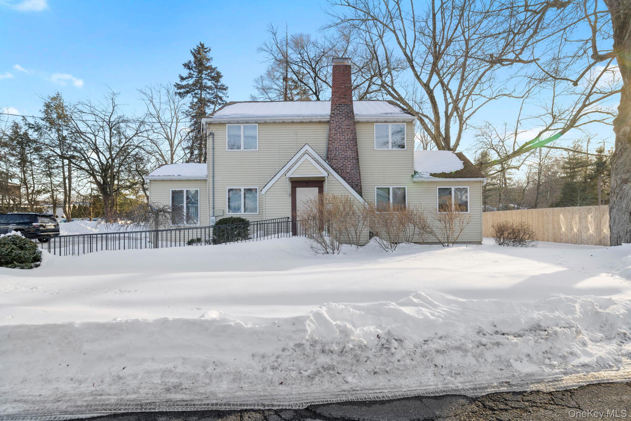7 Stokum Lane Property Photo 4
