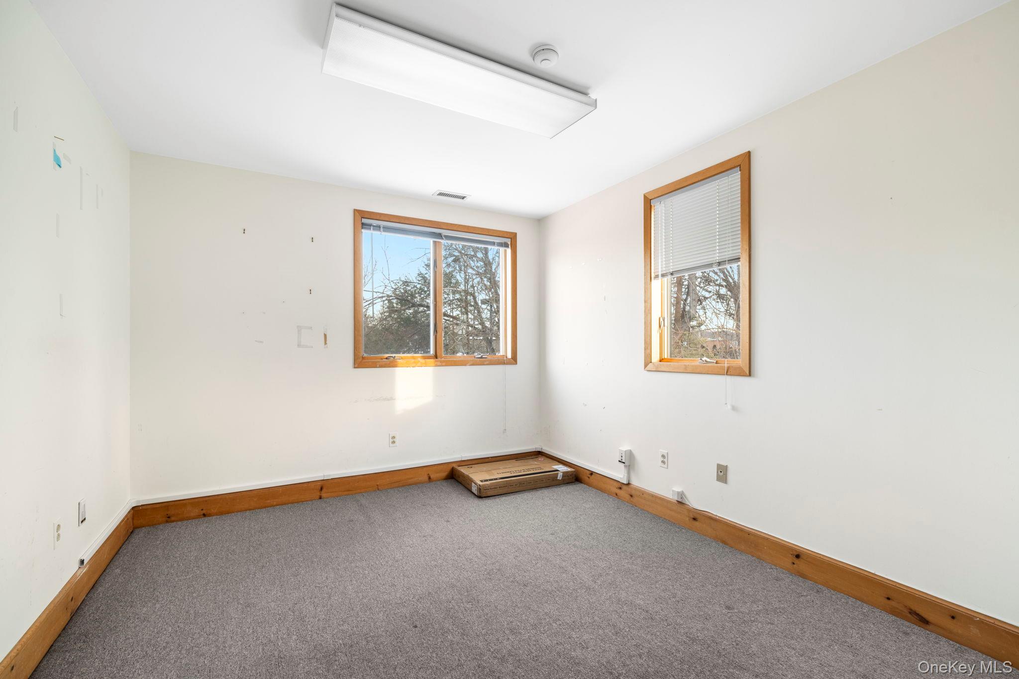 7 Stokum Lane Property Photo 9