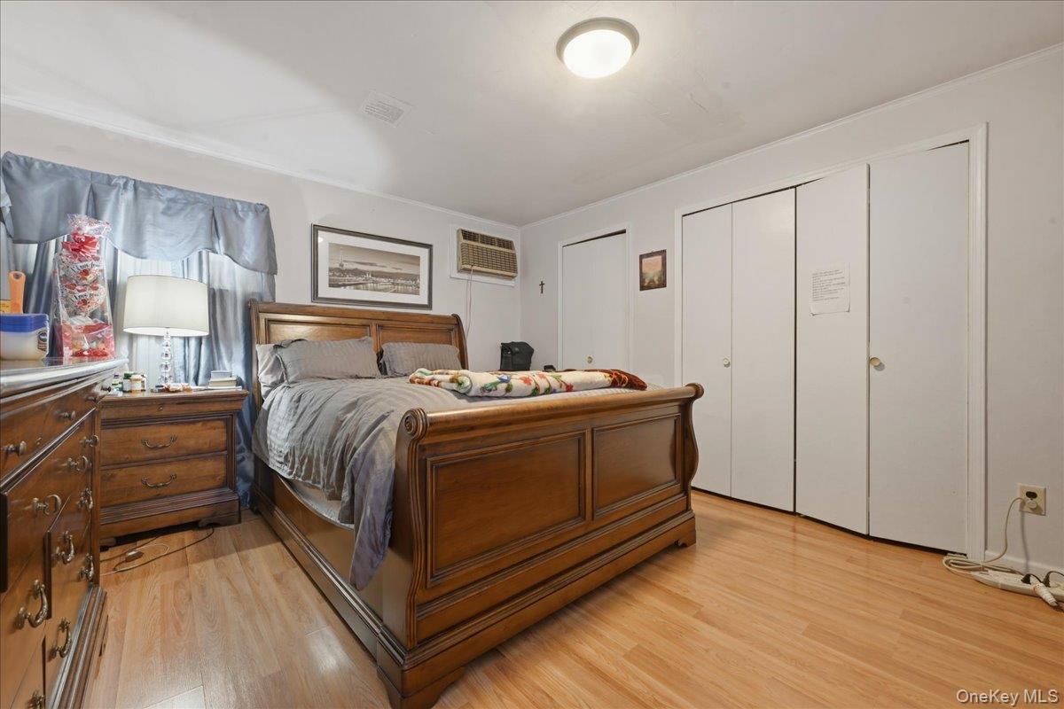 13514 220th Street Property Photo 7