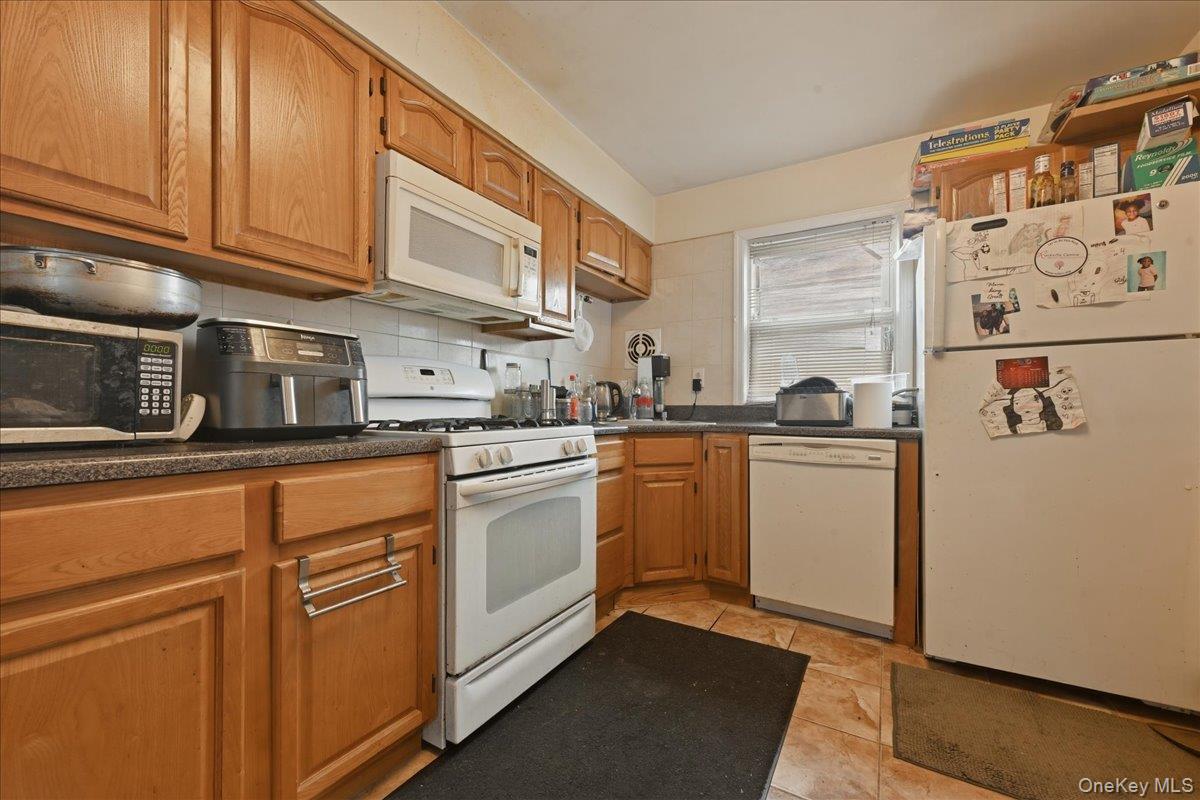 13514 220th Street Property Photo 13