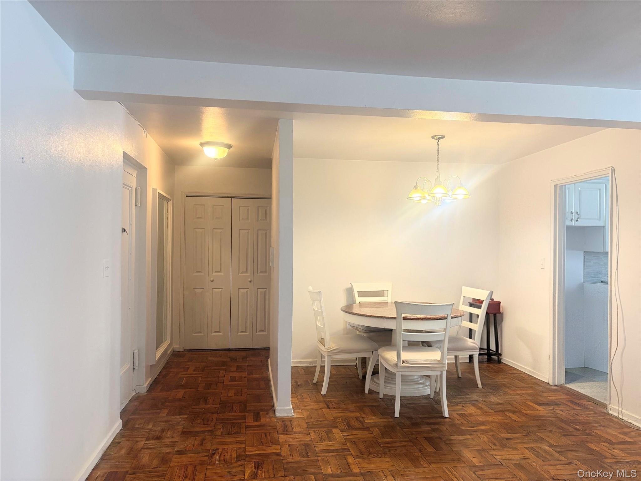 30 Fleetwood Avenue 1b Property Photo 6