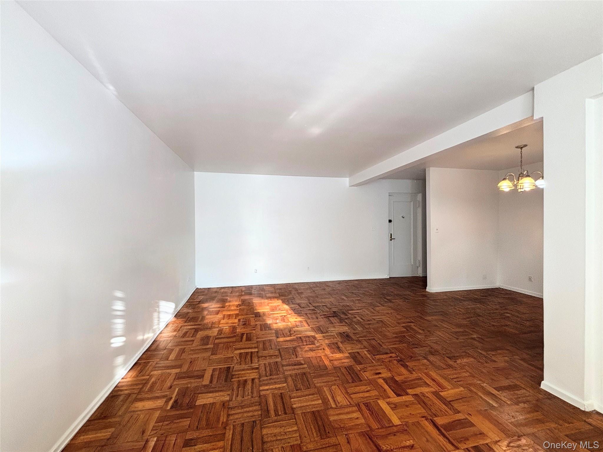 30 Fleetwood Avenue 1b Property Photo 7