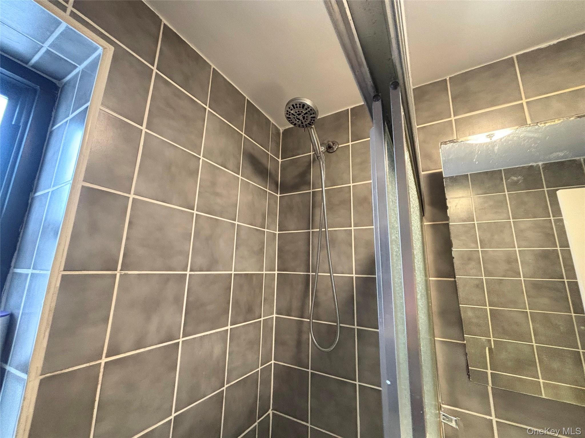 30 Fleetwood Avenue 1b Property Photo 16
