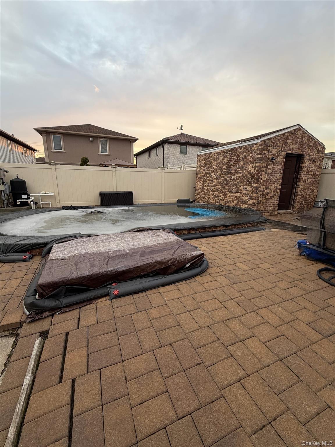 15936 88th Street Property Photo 6