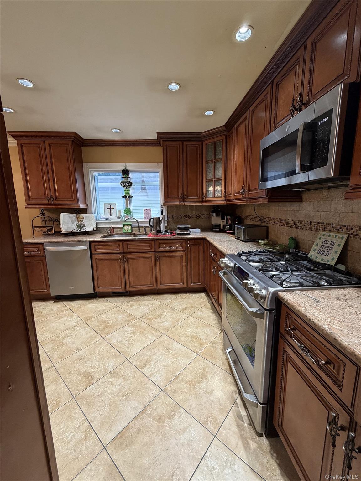 15936 88th Street Property Photo 12