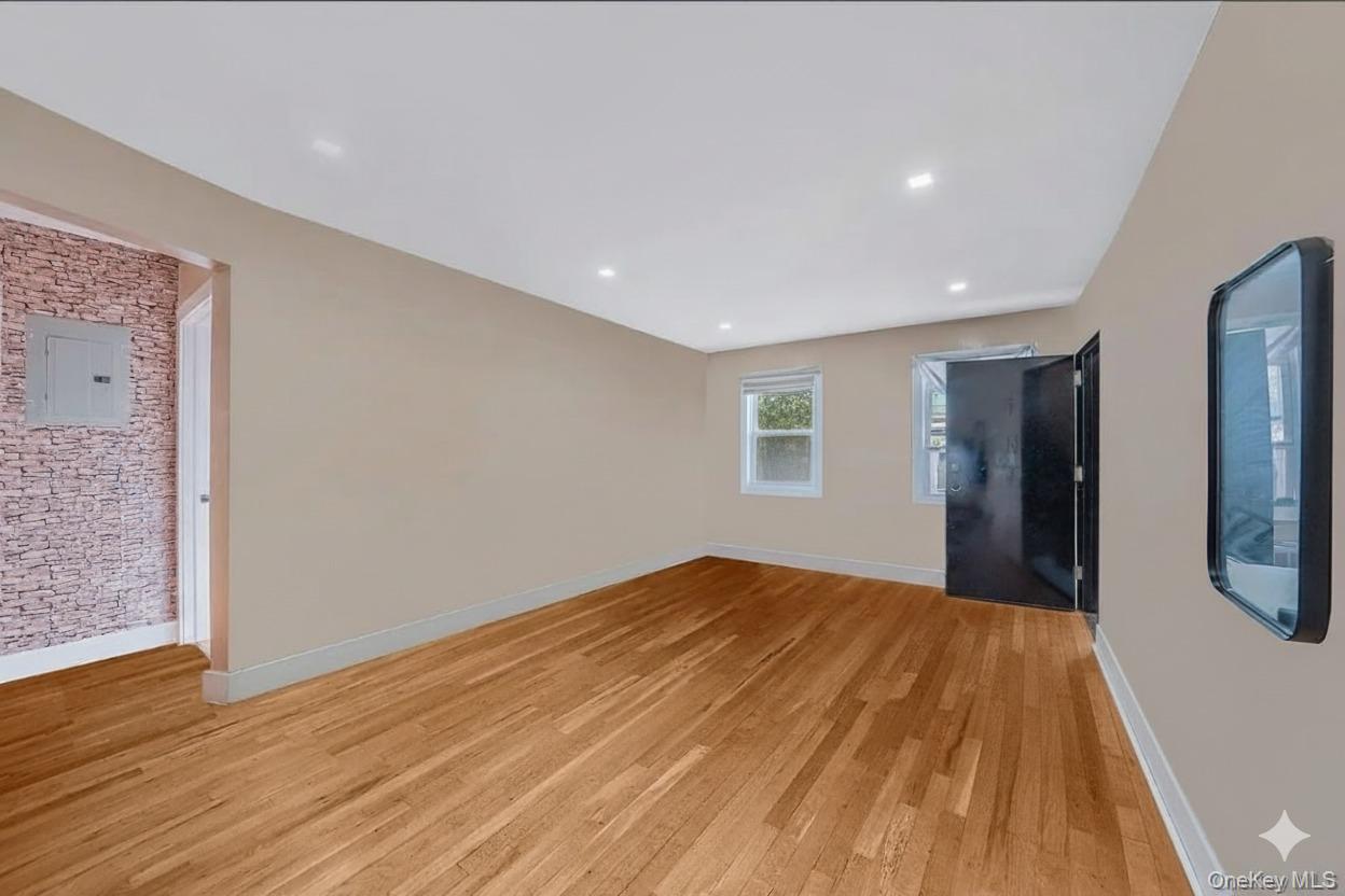 20202 109th Avenue Property Photo 2