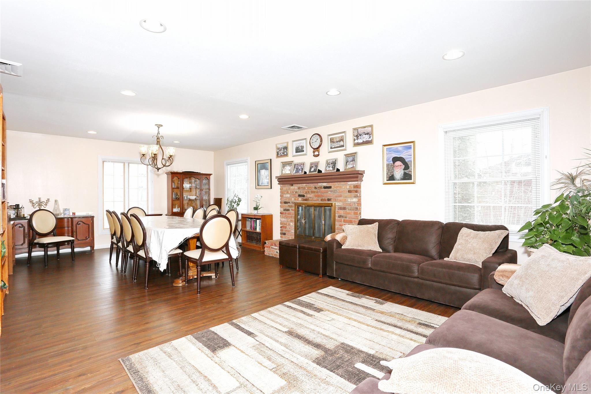 277 Saddle River Road Property Photo 5